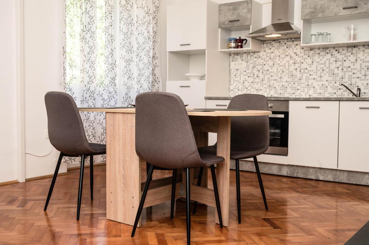 Apartment Marta Raša Eksteriør billede