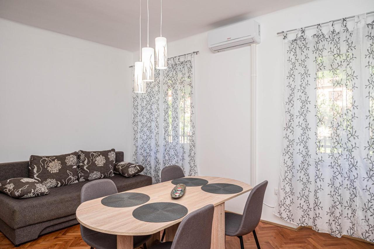 Apartment Marta Raša Eksteriør billede